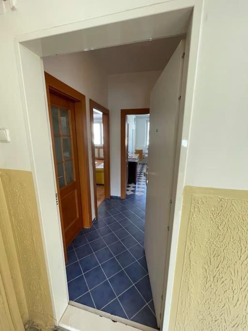 Apartman Obchodna Bratislava Ngoại thất bức ảnh